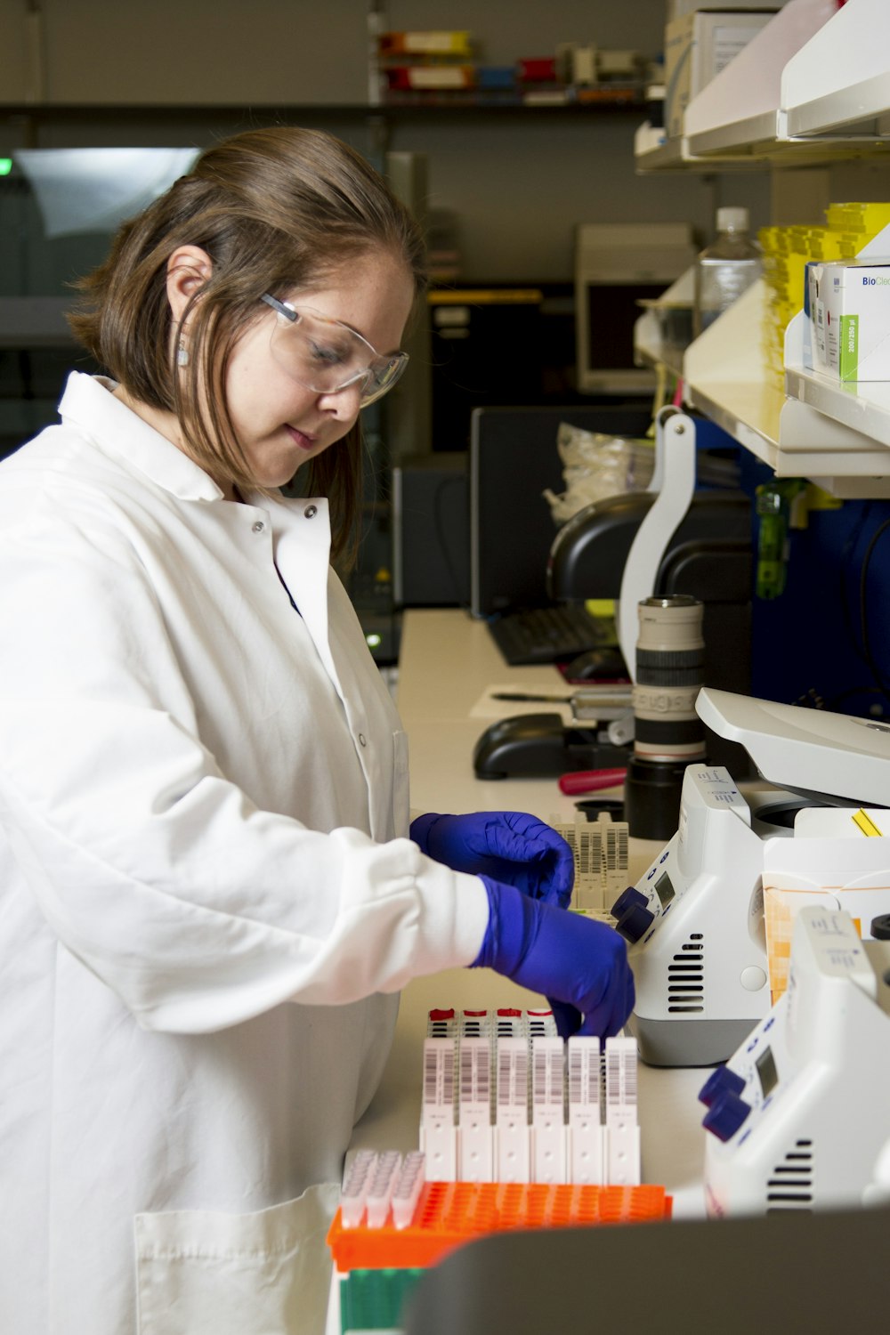 Laboratorios Clínicos: Consultas de Resultados y Preparación de Estudios