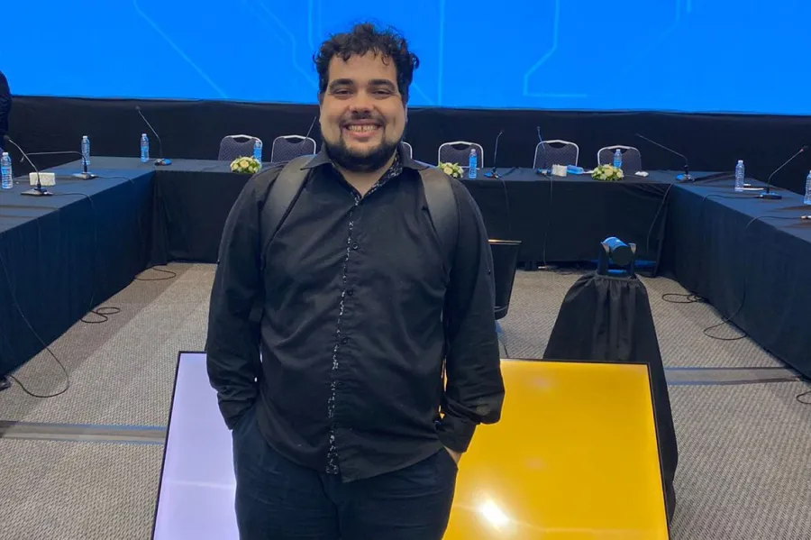 Rodrigo Aunins, del equipo de HiChat